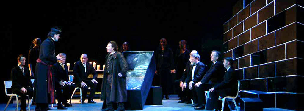 Photograph from Lucia di Lammermoor - lighting design by Ian Saunders