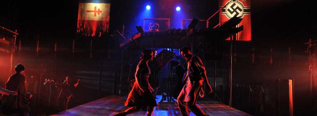 Photograph from Les Miserables - lighting design by Ian Saunders