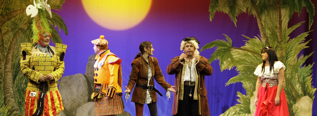 Photograph from The Pirates of the Mediterranean- Pantomime - lighting design by Chris Gatt