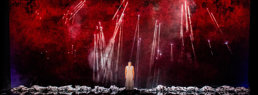 Photograph from Dialogues des Carmelites - lighting design by Matthew Haskins