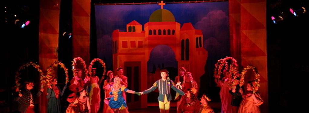 Photograph from Kiss Me Kate - lighting design by Rob Halliday