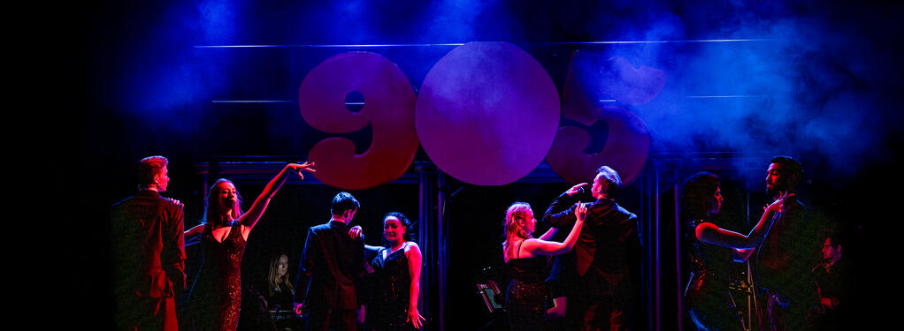 Photograph from 9 to 5 The Musical - lighting design by Jason Ahn