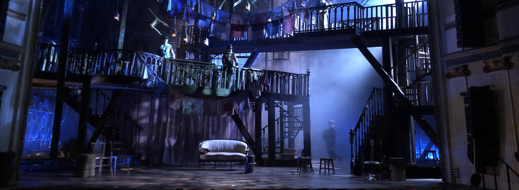 Photograph from Oliver - lighting design by David Howe