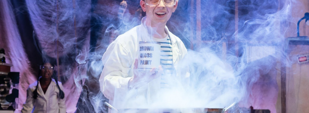 Photograph from Georges Marvellous Medicine UK Tour - lighting design by Jack Weir