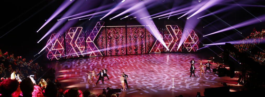 Photograph from VTM celebrates its 30th Birthday - lighting design by Luc Peumans