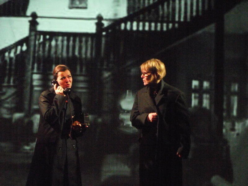 Photograph from The 39 Steps - lighting design by Michael Dobbs