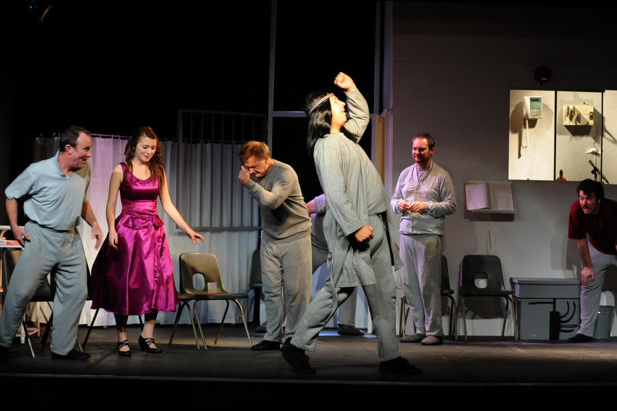 Photograph from One Flew Over the Cuckoo's Nest - lighting design by Michael Dobbs