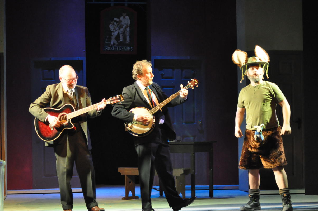 Photograph from One Man Two Guvnors - lighting design by Michael Dobbs