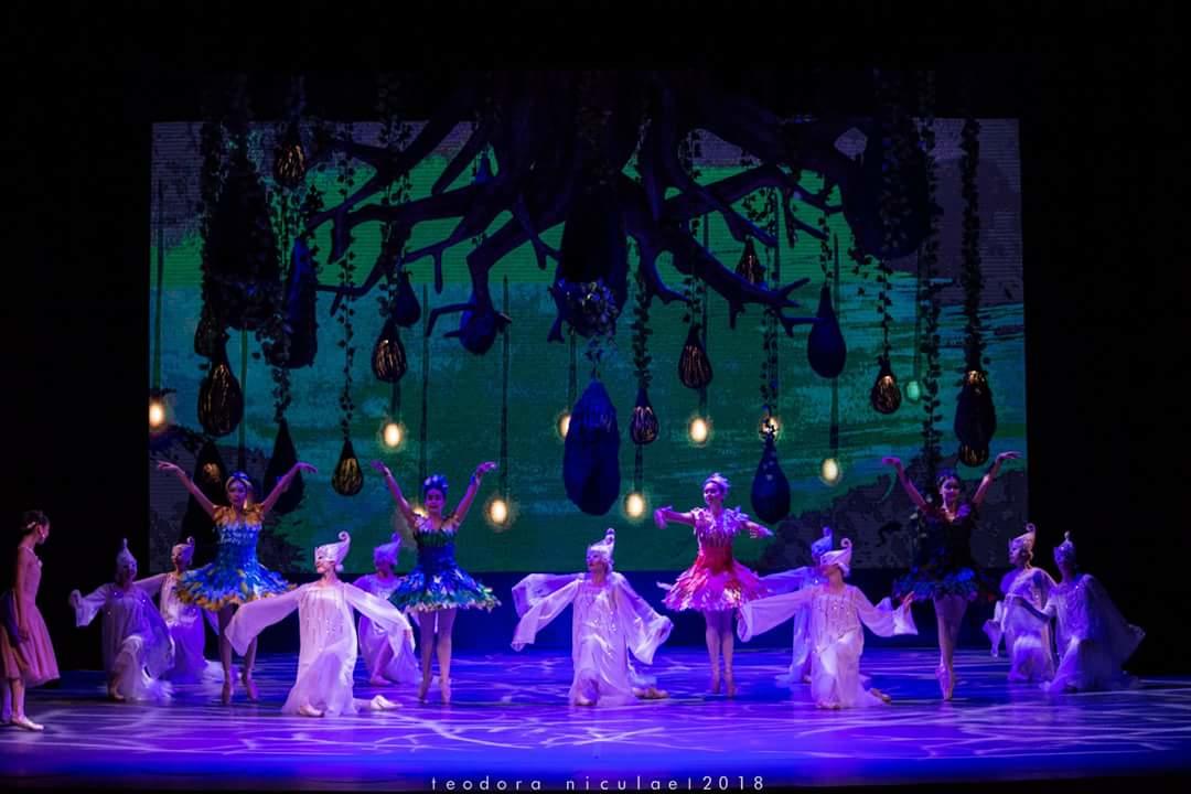 Photograph from White Snow - lighting design by alinpopa