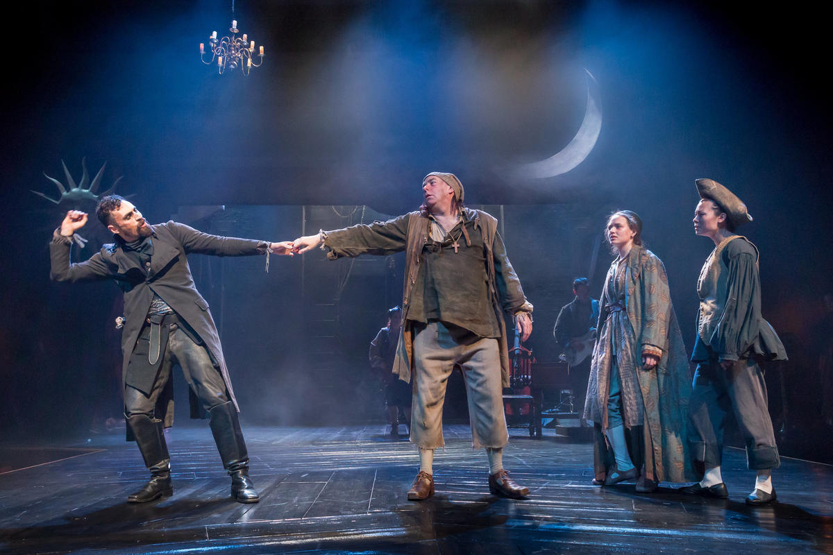 Photograph from The Beggar’s Opera - lighting design by Rob Halliday