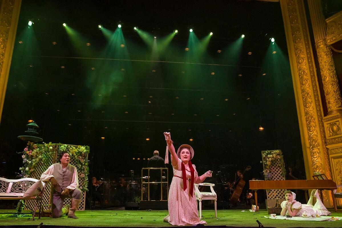 Photograph from L'Elisir D'Amore - lighting design by NFLX-Scot