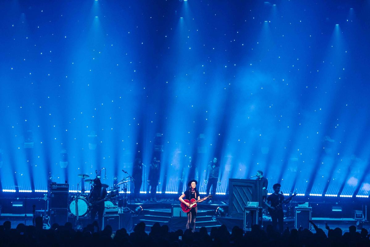 Photograph from James Bay - lighting design by Liam Tully