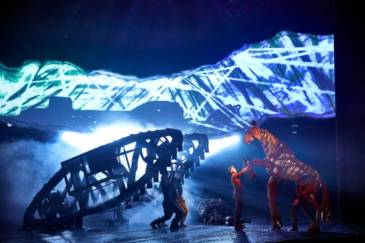 Photograph from War Horse - lighting design by George Bach