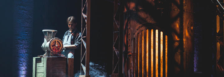 Robe lights on Sweeney Todd in Estonia